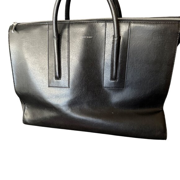 Matt & Nat Vegan Leather Black Tote Bag - Picture 10 of 10